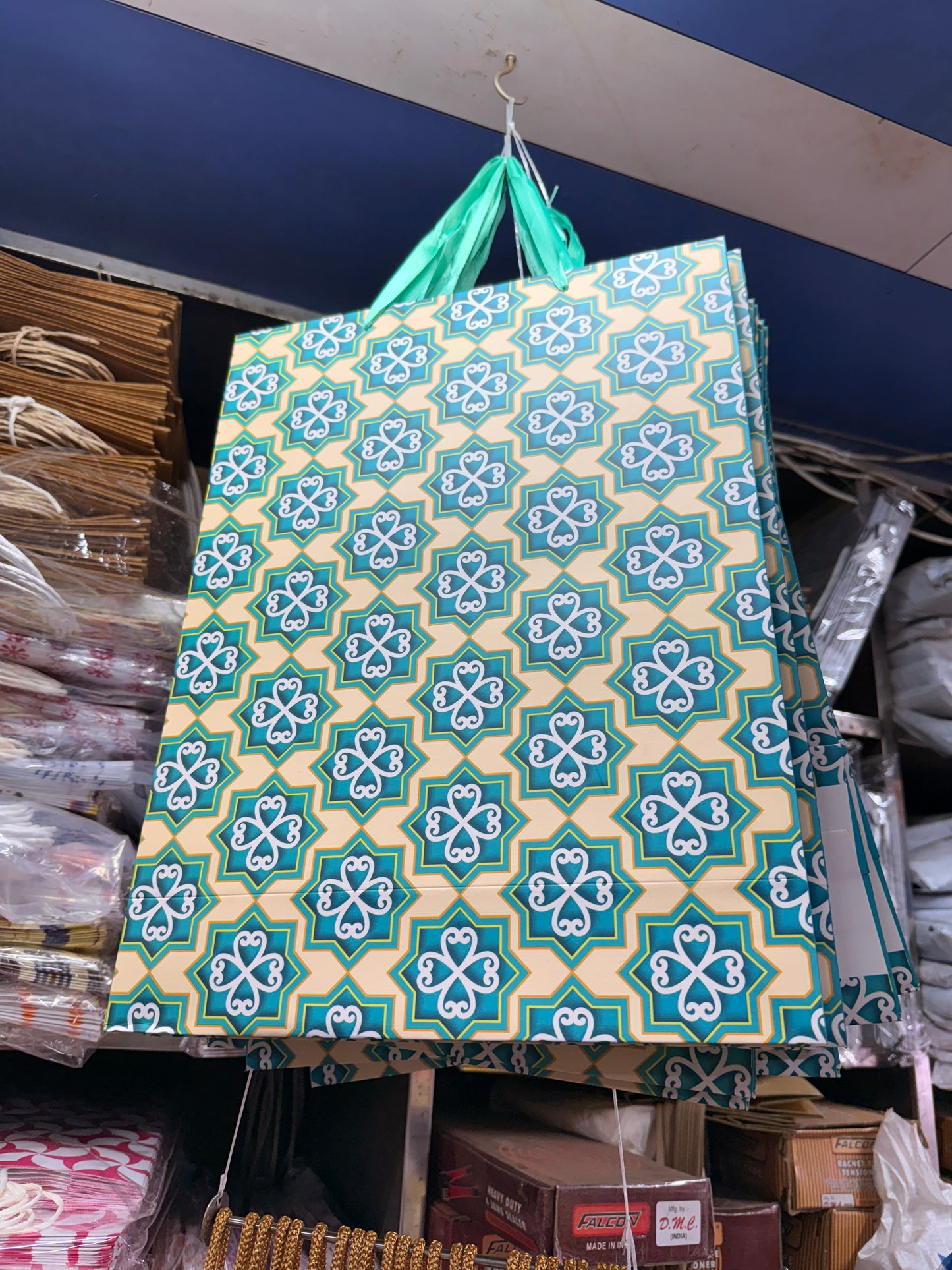 ABDROZ Paper Bags For Return Gifts & Threads/Gift Bags For Corporate Events | Party Favor Bags - 100Gsm(10.5x7x3 inches)